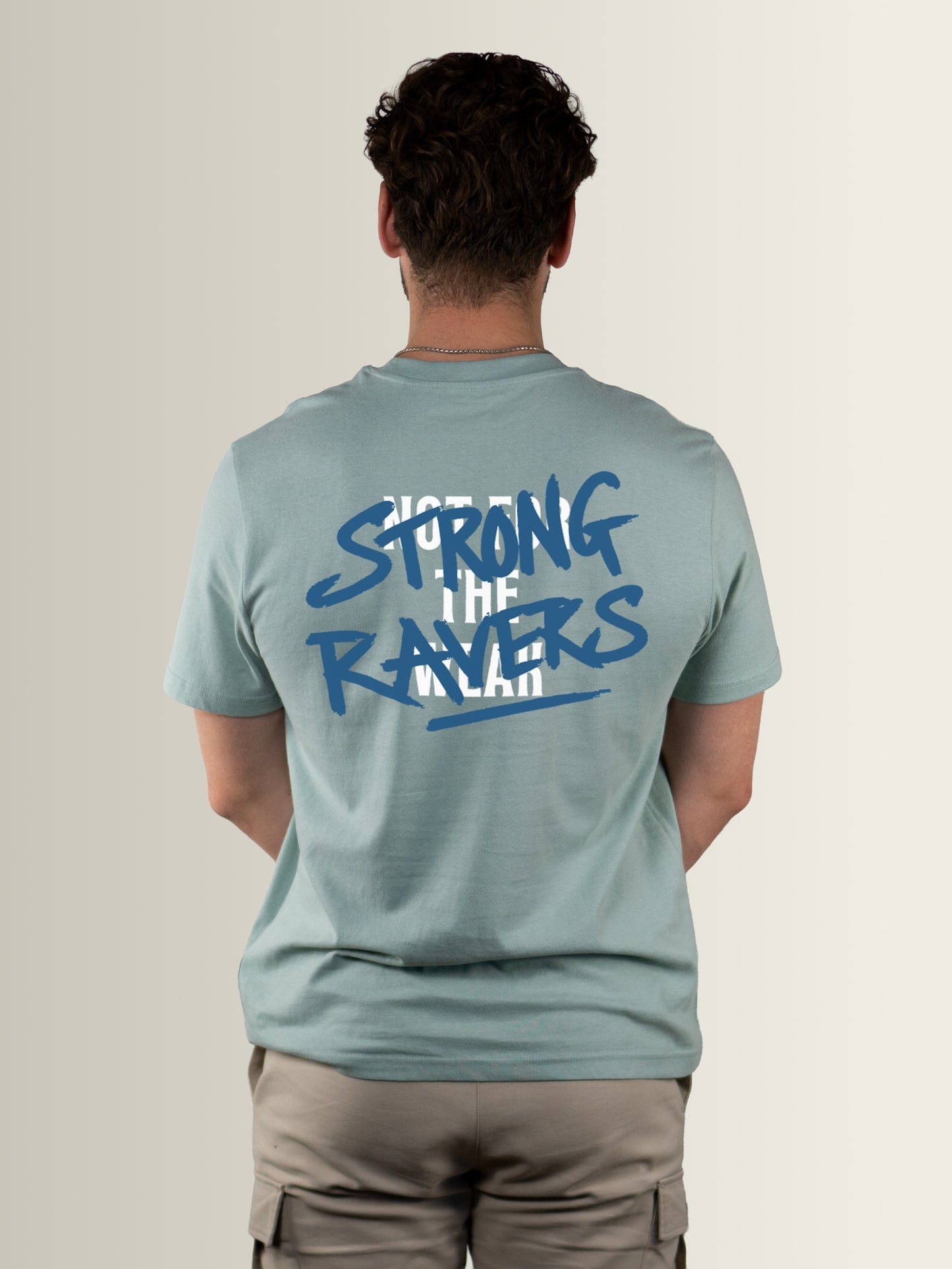 STRONG RAVERS - Relaxed T-Shirt Men Aloe