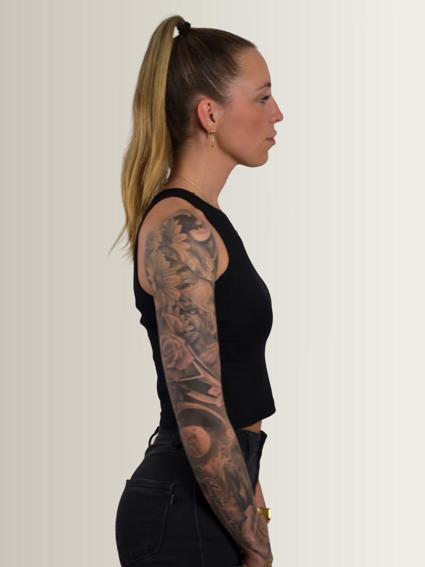 RaveFit® - Sleeveless Crop Top Black